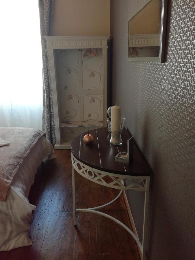 Chez Lorette Mauze-sur-le-Mignon Ngoại thất bức ảnh